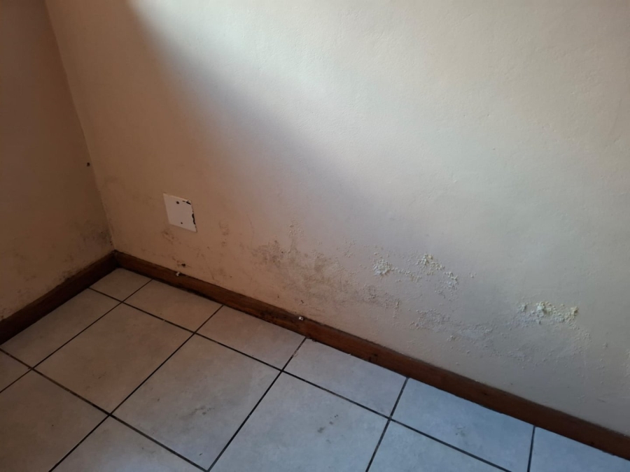 1 Bedroom Property for Sale in Willows Free State